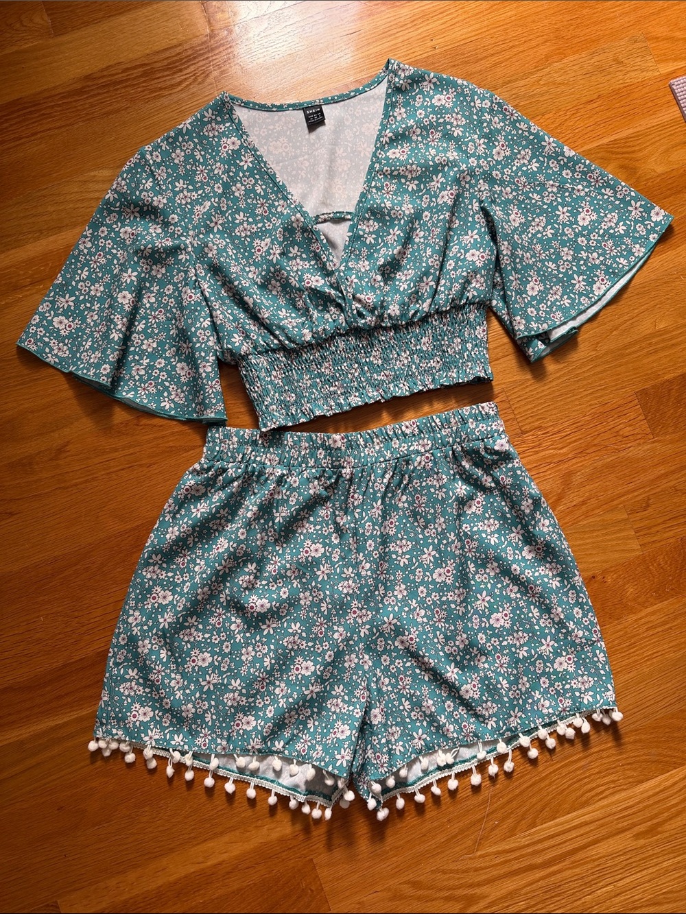 SHEIN Teal Floral Smocked Crop Top & Pom Trim Shorts Set
